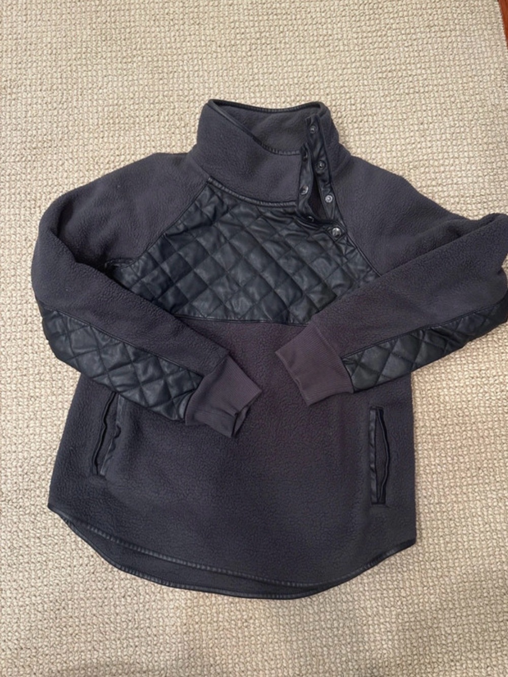 Women’s Fleece with Faux leather pull over jacket